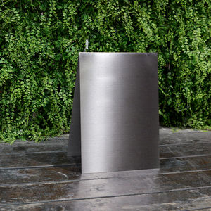 Panneau d'affichage double face personnalisé avec panneau de type A sur pied intégré en acier inoxydable brossé - Product Image 6