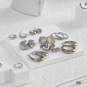 Joyería Hipoalergénica Personalizada, Aretes Chapados en Oro de 18K, Joyería al por Mayor, Acero Inoxidable, Regalo para Mujer - Product Image 2