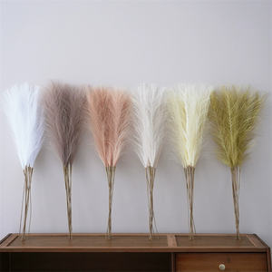 C-087 Fleurs d'hortensia en latex vert et blanc de haute qualité, grande tête, toucher réaliste, décoration de mariage, Noël, Saint-Valentin - Product Image 2