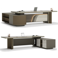 Bureau de direction de luxe avec armoire, bureau de patron en bois de haute qualité, mobilier de bureau, design moderne, bureau de PDG