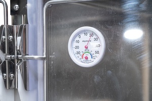 Gabbia Veterinaria Economica Riutilizzabile per Animali di Grossa Taglia, in Acciaio Inox, con Terapia a Ossigeno e Infrarossi, per Cliniche e Ospedali Veterinari, con Supporto per IV - Product Image 5