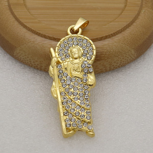 Colgante de San Santiago, Medalla Católica con Esmalte Verde y Diamantes de Imitación, Recuerdo Religioso del Camino de Santiago - Product Image 3