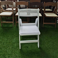 Chaise pliante en résine blanche rembourrée pour les fêtes de mariage, capacité de 800 lb