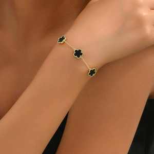 Pulsera de Cinco Hojas de Trébol Chapada en Oro de 18K, Pulseras de Eslabones, Pulsera de Trébol de Cuatro Hojas, Pulseras de la Suerte, Regalo de Cumpleaños para Mujer - Product Image 4