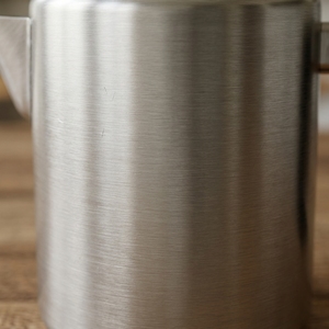 Cafetera Percoladora Portátil Ecológica de Acero Inoxidable de 2L con Tapa, Diseño Moderno para la Hora del Café - Product Image 4