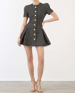 golden flower dress LOOK 14: Golden Romdul Flower – Almée Couture main image 1