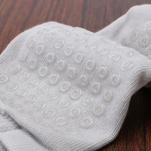 Bán Sỉ Vớ Yoga Hở Ngón Không Trượt Tùy Chỉnh Để Khiêu Vũ Pilates Barre Tại Nhà - Product Image 4