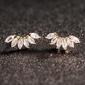 Orecchini a perno a forma di marquise da donna, gioielli minimalisti alla moda per l'uso quotidiano - Product Image 6