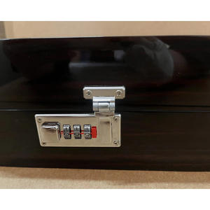 Caja de Almacenamiento para 5 Relojes de Lujo, Color Marrón, Personalizada, Directo de Fábrica, con Interior de Cuero Blanco, Elegante Empaque de Regalo para Relojes de Marca - Product Image 6