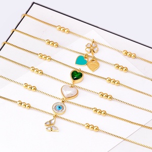 Diverses Chaînes de Cheville en Perles Dorées avec Cœur, Papillon en <span class=keywords><strong>Nacre</strong></span> et Zircon Vert, Bijoux de Pied pour Femme en Acier Inoxydable Inaltérable - Product Image 1