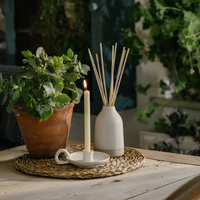 Diffuseur de roseau en céramique fait à la main personnalisé diffuseur de bouteille pierre en céramique avec décoration mouchetée blanche pour la maison, le bureau