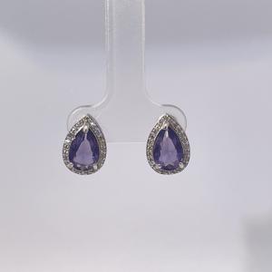 Boucles d'oreilles clous élégantes pour femmes Tianyu Gems, en laiton plaqué or classique, zircon en forme de cœur violet et poire - Product Image 5