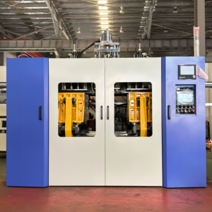 Machine d'extrusion-soufflage HDPE PP EVA 5-12L avec servomoteur et pompe pour bouteilles de détergent et bidons - Product Image 1