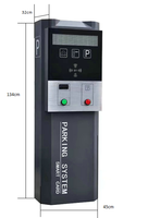 Système de stationnement automatique avec distributeur de tickets d'entrée, lecteur de cartes RFID et bouton d'appel du personnel