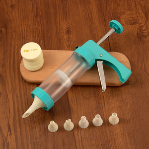 <span class=keywords><strong>Pistola</strong></span> para Hacer Galletas 16 en 1 con Discos <span class=keywords><strong>de</strong></span> Acero Inoxidable, Gatillo sin BPA, Kit Decorador <span class=keywords><strong>de</strong></span> Glaseado, Herramienta para Hornear en Días Festivos - Product Image 1