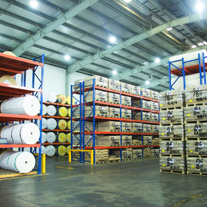 Étagères en acier industriel pour entrepôt, pour le stockage sécurisé de marchandises et d'équipements volumineux dans les usines de fabrication - Product Image 6