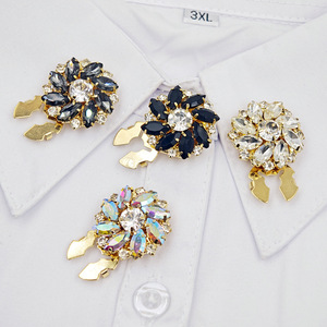 Wholesale Flower Crystal Rhinestone <b>Buttons</b> Cover Floral Decorative Shirt Removable for Women Dress Suit Cuff Shirt Accessories - Product Image 3
