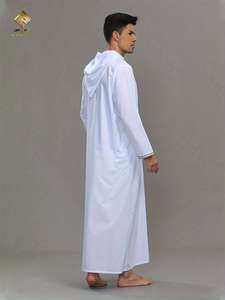 Túnica Islámica Bordada para Hombre HARAMAIN MEN THOUB |   Cuello con Capucha |   Manga Larga |   con sombrero - Product Image 2