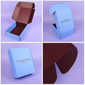 Boîtes d'expédition durables avec logo personnalisé, petites boîtes imprimées pour emballer des produits, boîtes en papier pour emballer des t-shirts, boîtes d'emballage pour vêtements - Product Image 4