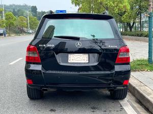 Mercedes-Benz <span class=keywords><strong>GLK</strong></span> <span class=keywords><strong>300</strong></span> <span class=keywords><strong>4MATIC</strong></span> SUV 2011, 3.0 Turbo AWD Automatique, Phares LED, Sièges en Cuir, Caméra Arrière, Barre de Toit en Alliage d'Aluminium - Product Image 5