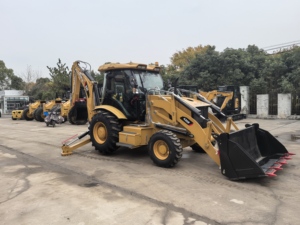 Used CAT 420F Backhoe Loader Japan Original Telescopic Digging Arm 4‑in‑1 Bucket Low Hours Original <b>Paint</b> CE Certified In Stock - Product Image 4
