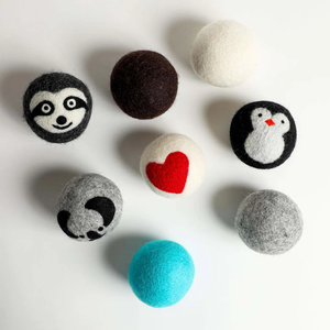 Boules <span class=keywords><strong>de</strong></span> séchage en <span class=keywords><strong>laine</strong></span> faites à la main, nouveauté, avec motifs paresseux, <span class=keywords><strong>pingouin</strong></span>, panda, cœur, adoucissantes écologiques réutilisables pour la maison et la vente au détail - Product Image 1
