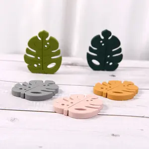 Christmas Leaf Silicone Teething Toy For Kids BPA Free Leaf Shaped Baby Teether Silicone