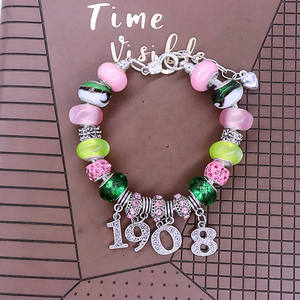 Elegante Piedra Rosa y verde Símbolo alfa griego año de fundación 1908 encantos decorados pulsera Soror ajustable con cuentas de lujo - Product Image 4