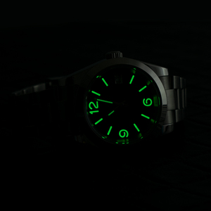 Reloj Automático para Hombre para el Día a Día con Movimiento Mecánico Japonés NH35, Cristal de Zafiro, Resistencia al Agua de 100M y Esfera Luminosa - Product Image 4