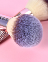 Vente en gros de pinceaux cosmétiques style hot 14 pièces avec logo personnalisé étiquette vegan cruauté luxe ensemble de pinceaux de maquillage professionnel avec sac