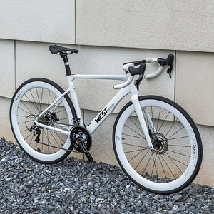 จักรยานเสือหมอบโครงอลูมิเนียม WEST BIKING พร้อมชุดล้อคาร์บอนไฟเบอร์ ดิสก์เบรกไฮดรอลิก น้ำหนักเบา รุ่น 1401042 พร้อมอุปกรณ์เสริม - Product Image 6