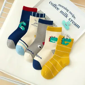 New design high quality teen boys tube cartoon cotton breathable and comfortable ankle socks