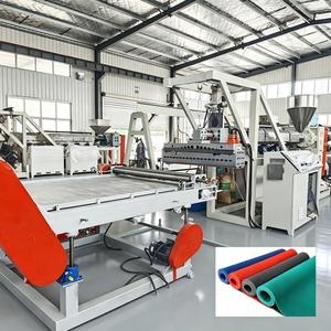 Machine d'extrusion de tapis en PVC creux pour <span class=keywords><strong>piscine</strong></span>, cuisine, salle de bain, tapis imperméables et tapis en S - Product Image 4