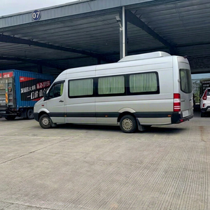 Excelente Minibús Sprinter Usado de 19 Plazas, Alta Calidad a Bajo Precio en Venta - Product Image 1