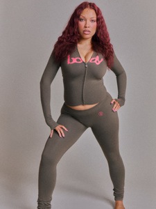 Ensemble de deux pièces pour femmes, veste à capuche et pantalon imprimés avec des lettres, style sport décontracté, mode sportive - Product Image 6