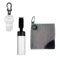 Accessoires de golf Serviette de nettoyage pour balles de golf Serviette gaufrée en microfibre magnétique personnalisée Logo personnalisé avec brosse de golf