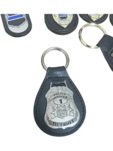 Hot Sale Metal Badges Customized Laser Logo PU Leather Key Chain/Ring