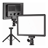 Boîte à lumière portable en métal 10W pour photographie avec température de couleur 2600-20000K et alimentation DC 5V