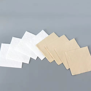 Serviettes en papier pliées à prix abordable, blanches, 1 ou 2 plis, jetables, personnalisables avec logo - Product Image 2