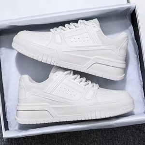 LVES Alta calidad Casual Walking Running & Skateboarding Sports Trainer Sneaker para hombres y mujeres Zapato de diseñador de lujo - Product Image 6