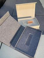 Boîte en papier de luxe de haute qualité personnalisée en forme de livre magnétique pour l'emballage de photos USB de mariage, boîtes rigides avec dorure à chaud