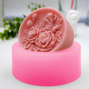 Rose Relief Silicone Mold Rectangle Round DIY Soap Candle Cake Mold Valentine'S Day Craft - Product Image 3