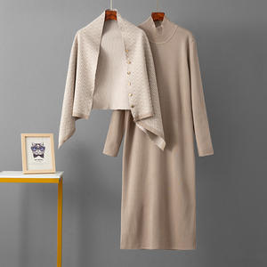 Vestidos de suéter de alta calidad, conjunto de dos piezas elegante de Chal ondulado de punto para mujer de invierno - Product Image 3