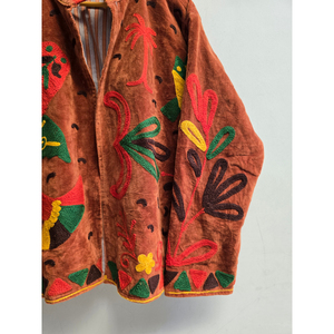 Chaqueta de Terciopelo Marrón para Mujer con Bordado Floral, Cuello Camisero, Chaqueta Corta de Otoño, Estilo Vintage, Prenda Exterior de Diseñador - Product Image 4