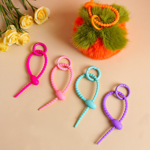 新款硅胶绳扣热销挂绳钥匙扣彩色自锁硅胶绳用于悬挂礼物毛绒公仔 - Product Image 4