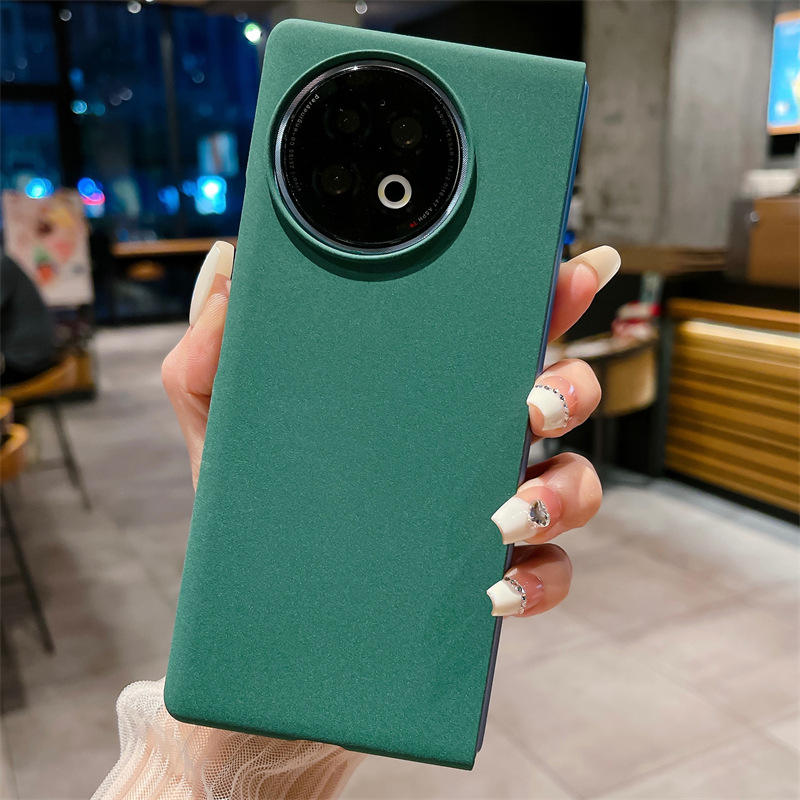 สีเขียวมรกต