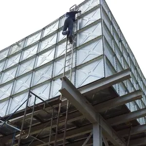 Réservoir d'eau de stockage modulaire en acier pressé galvanisé plongé à chaud de 150000 litres de grande capacité carrée sectionnelle