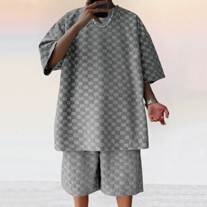 2024 hommes é<span class=keywords><strong>t</strong></span>é nouveau Jacquard à carreaux à manches courtes <span class=keywords><strong>T</strong></span>-<span class=keywords><strong>shirt</strong></span> ample grand Tube droit décontracté pantalon court ensemble de shorts - Product Image 4