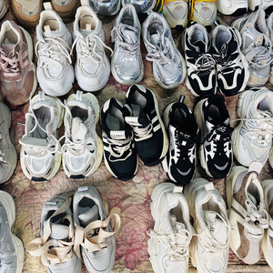 Stock all'ingrosso <span class=keywords><strong>di</strong></span> scarpe sportive usate da <span class=keywords><strong>donna</strong></span>, <span class=keywords><strong>sneakers</strong></span> <span class=keywords><strong>di</strong></span> seconda mano <span class=keywords><strong>marca</strong></span> Antelope, 45-100kg/balle, balle Ukay <span class=keywords><strong>di</strong></span> alta qualità, tutti i modelli. - Product Image 4