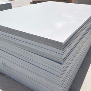 Azul Blanco Nueva línea de producción de extrusión inteligente Línea de producción de extrusión fácil de operar Tablero rígido duro de Pvc - Product Image 1